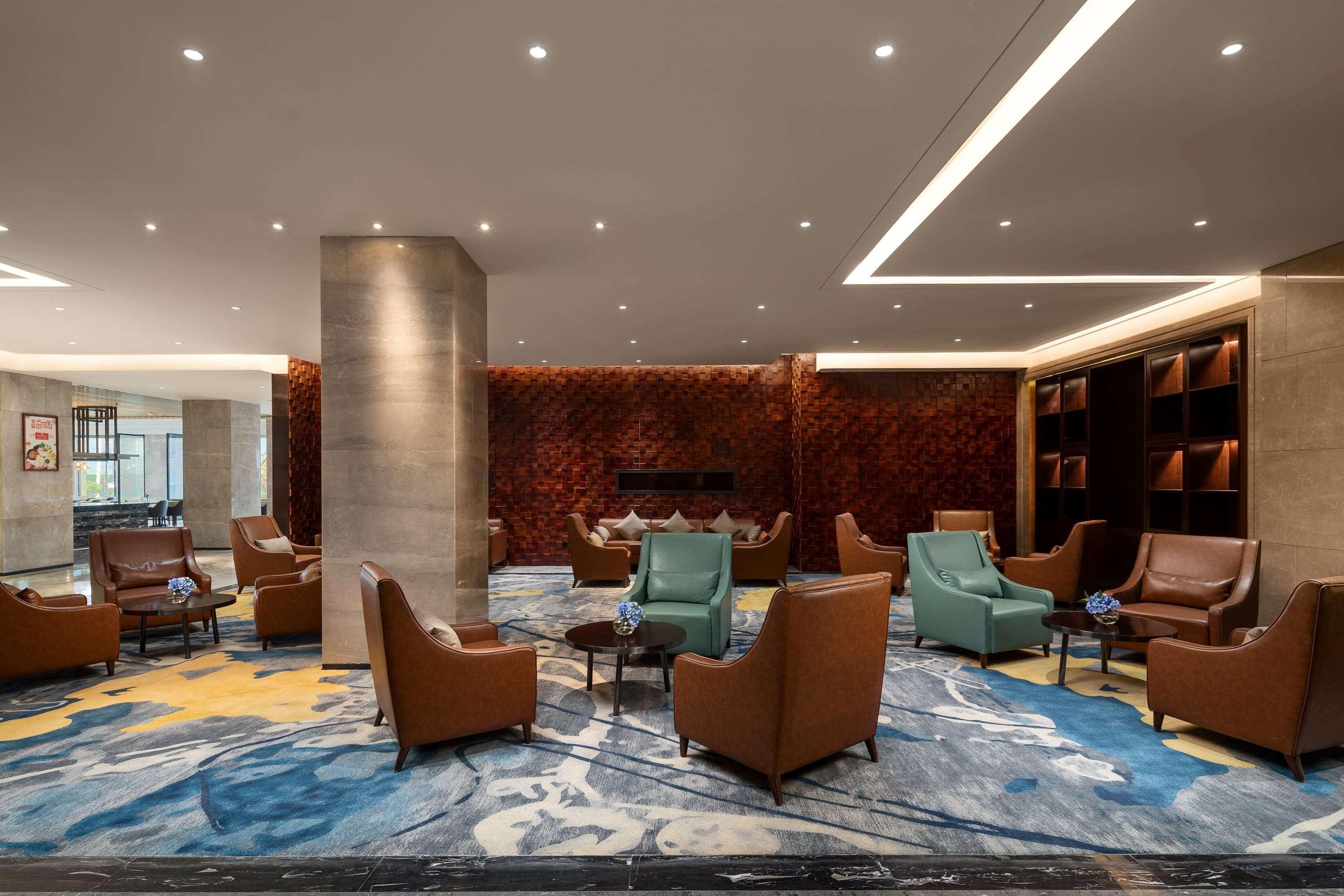 Ramada Wyndham Zhengzhou Xinzheng Hotel Xinzheng  Exterior foto