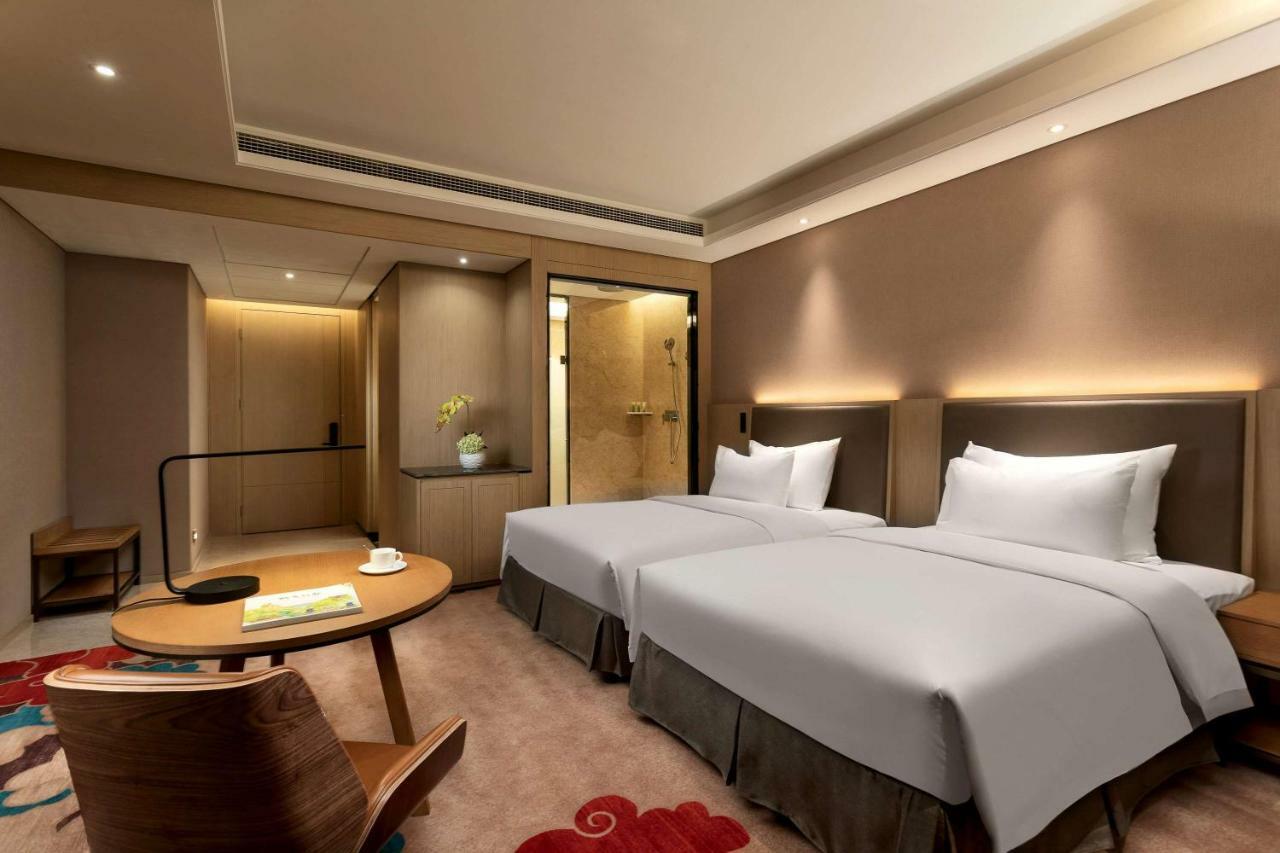 Ramada Wyndham Zhengzhou Xinzheng Hotel Xinzheng  Exterior foto